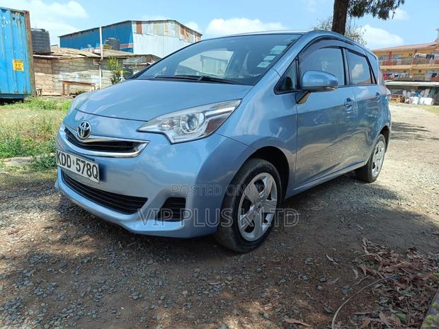 Toyota Ractis 1.3 FWD 2014 Blue