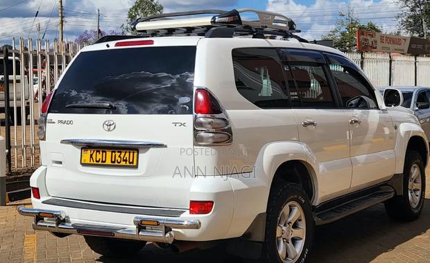 Toyota Land Cruiser 2008 White