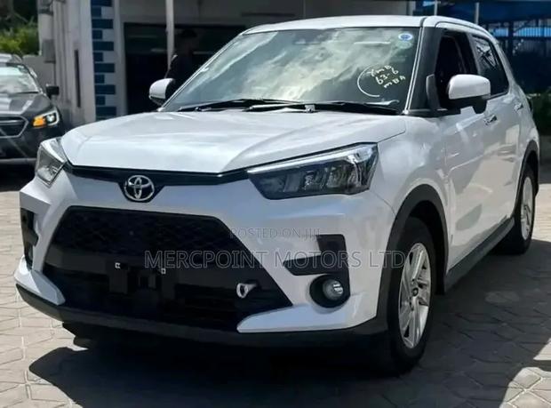 Toyota Raize 1.0 AWD 2020 Pearl