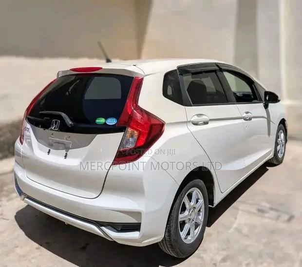Honda Fit 2018 White