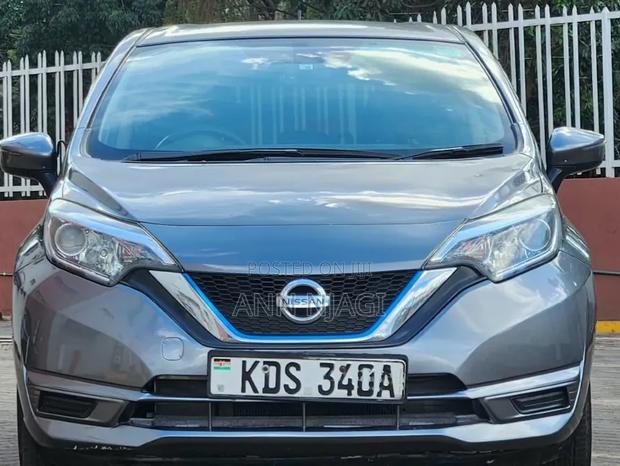 Nissan Note 2017 Gray