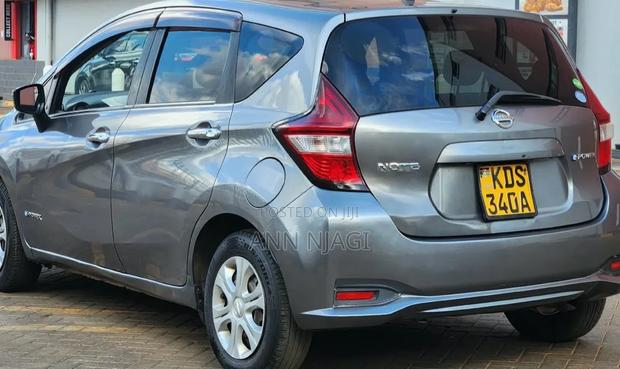 Nissan Note 2017 Gray