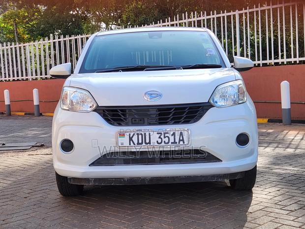 Daihatsu Boon 2018 White
