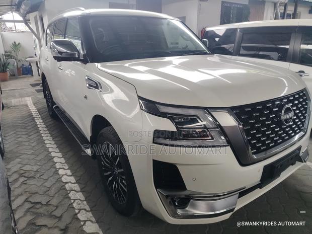 Nissan Patrol 2021 White