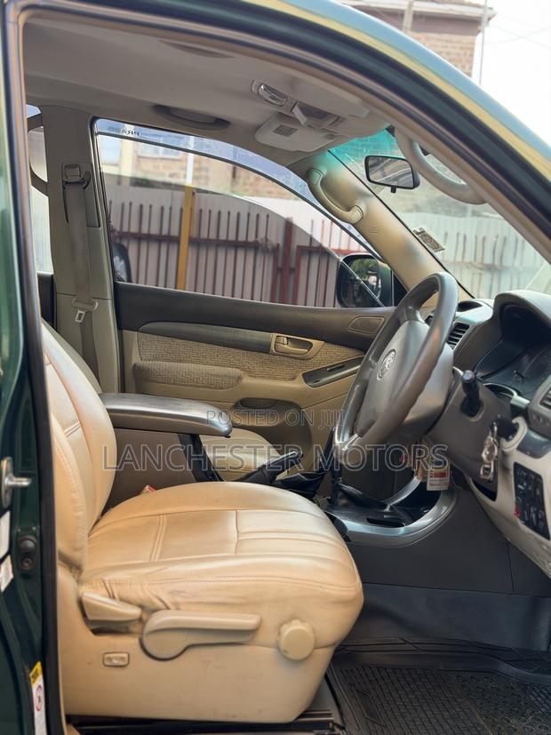 Toyota Land Cruiser Prado 2003 Green