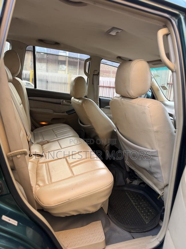 Toyota Land Cruiser Prado 2003 Green