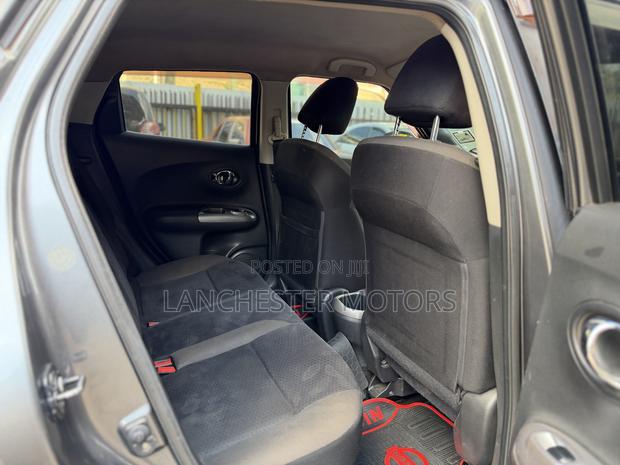 Nissan Juke 2011 Gray