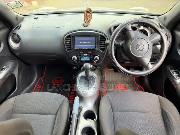 Nissan Juke 2011 Gray