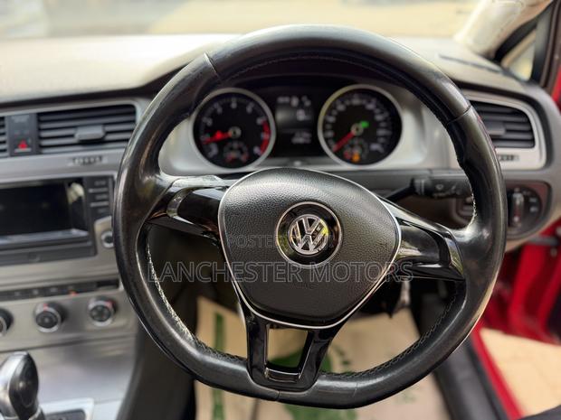 Volkswagen Golf 2015 Red