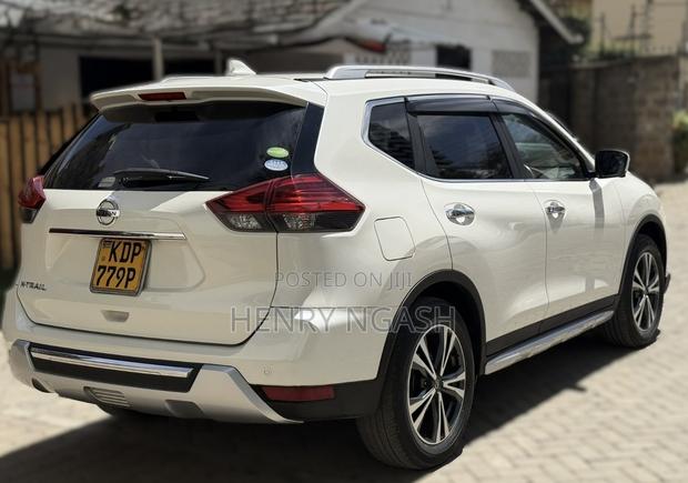Nissan X-Trail 2017 Pearl