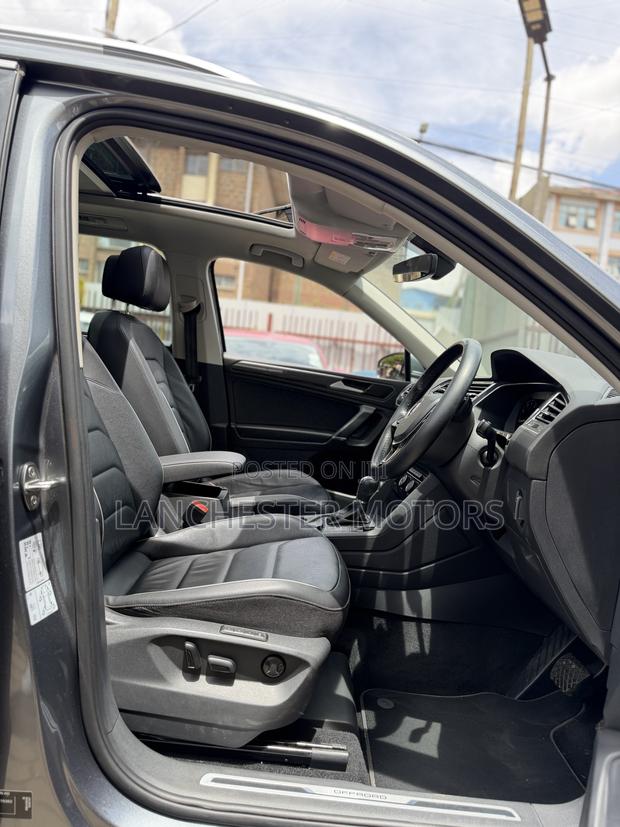 Volkswagen Tiguan 2.0T S AWD 4MOTION 2019 Gray