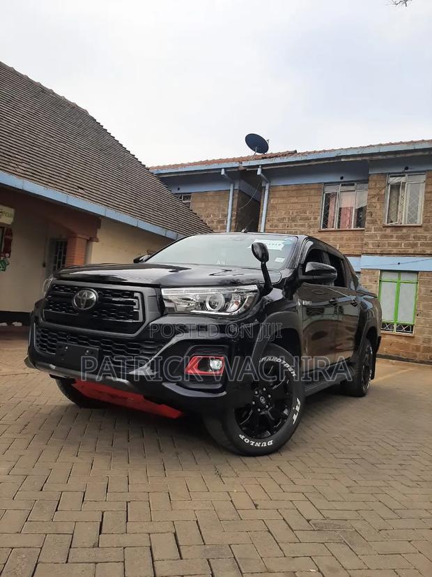 Toyota Hilux Revo Double Cab Deisel 2.4 AWD 2019 Black