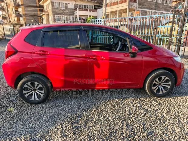 Honda Fit 2017 Red