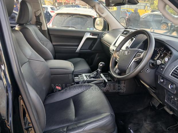 Toyota Land Cruiser Prado 2018 Matt Black