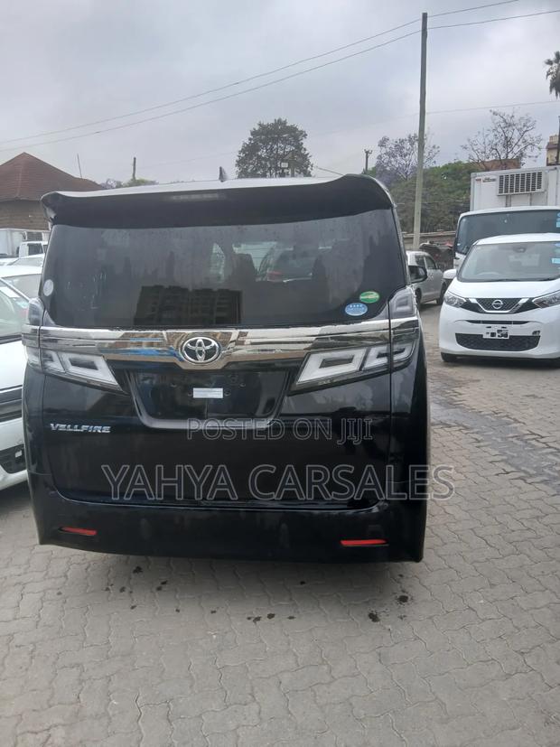Toyota Vellfire 2019 Black