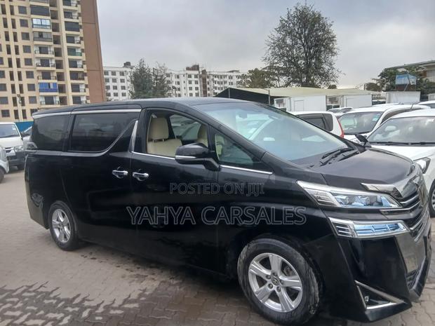 Toyota Vellfire 2019 Black