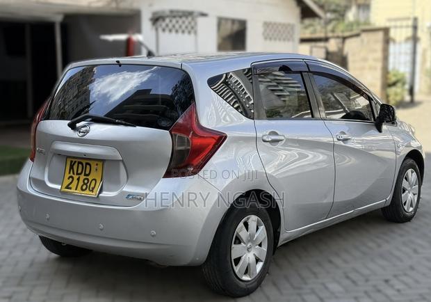Nissan Note 2014 Silver