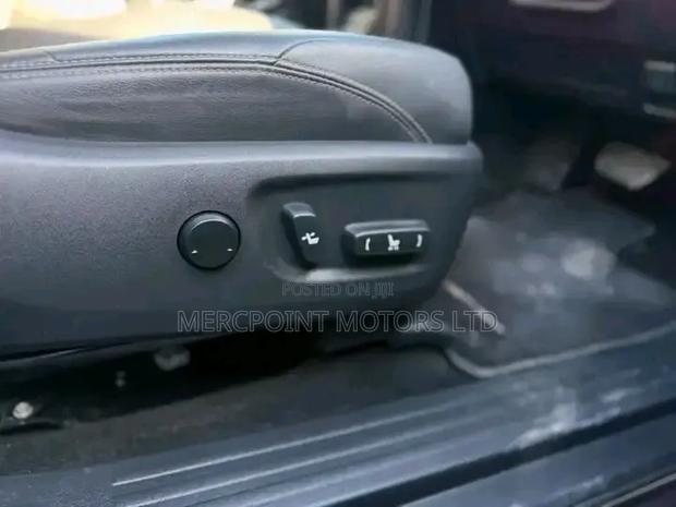 Toyota Land Cruiser Prado 2.8 2020 Matt Black