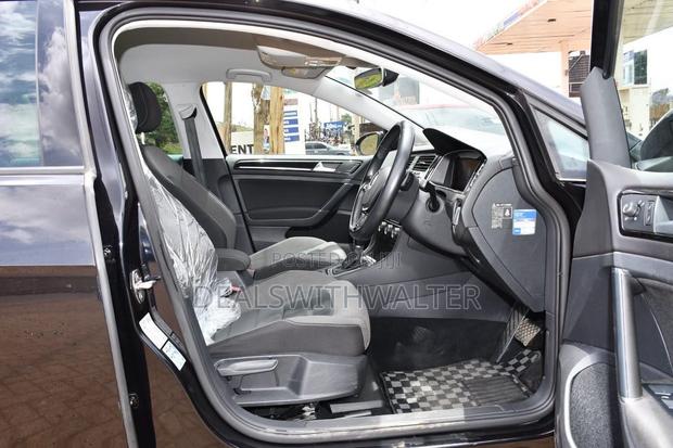 Volkswagen Golf 1.4T S FWD 2019 Black