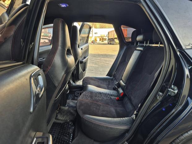 Subaru Impreza 2.0i Hatchback 2012 Black