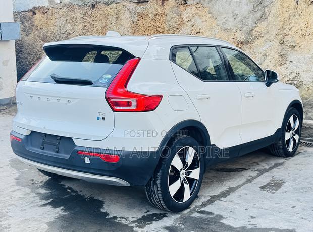 Volvo XC40 2019 White