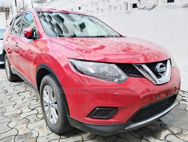 Nissan X-Trail 2.0 Petrol FWD 2016 Red