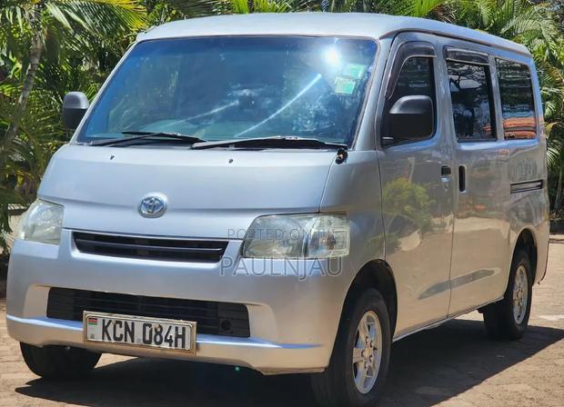 Toyota TownAce 2010