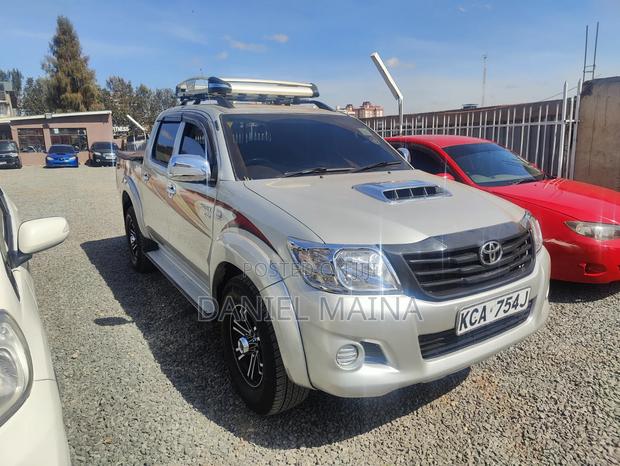 Toyota Hilux 2008 Silver