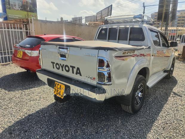 Toyota Hilux 2008 Silver