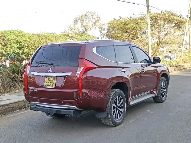 Mitsubishi Pajero Sport GLX 2018 Maroon