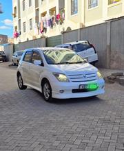 Toyota IST 2005 White for sale