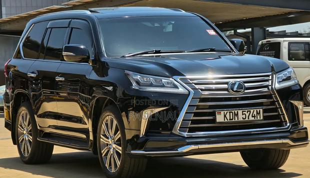 Lexus LX 2016