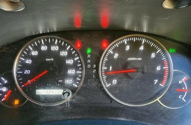 Toyota Land Cruiser Prado 2008 Silver