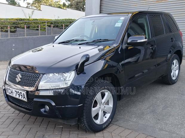 Suzuki Escudo 2010 Black