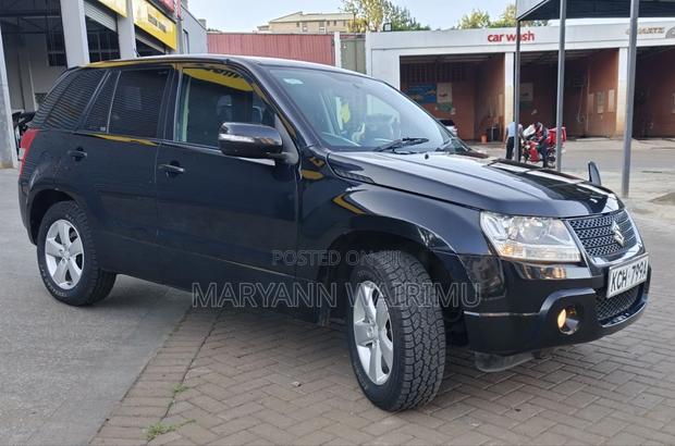 Suzuki Escudo 2010 Black