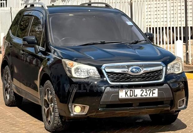Subaru Forester 2.0XT Premium AWD 2016 Black