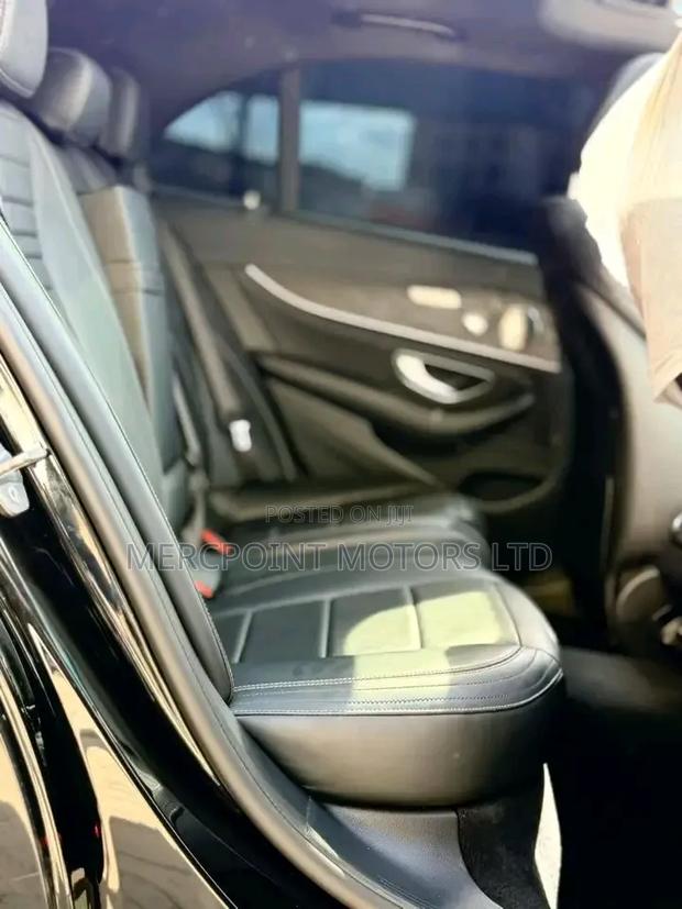 Mercedes-Benz E200 2019 Matt Black