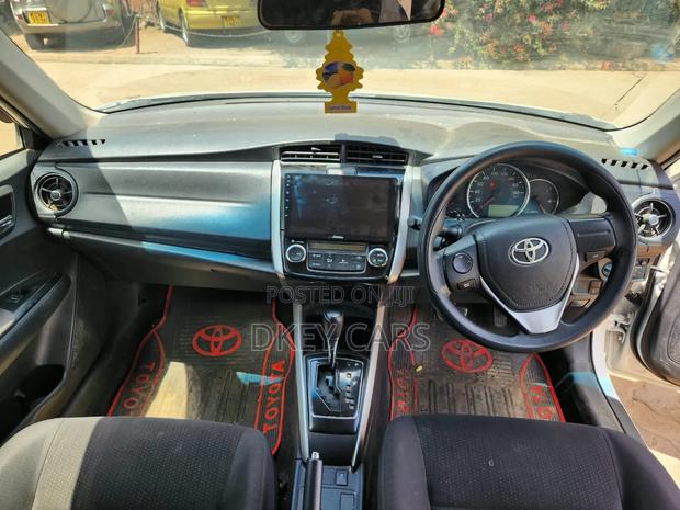 Toyota Corolla Fielder 2016 White