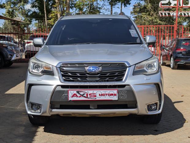 Subaru Forester 2.0XT Touring 4dr SUV AWD (2.0L 4cyl Turbo CVT) 2015