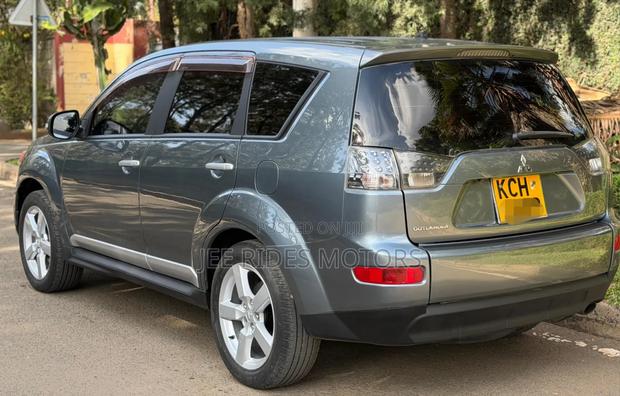 Mitsubishi Outlander 2008 Gray