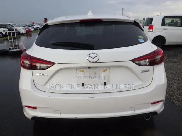 Mazda Axela 2016 White
