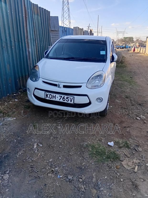 Toyota Passo 1.0 AWD 2015 White