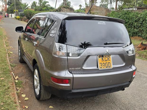 Mitsubishi Outlander Sport ES 2011 Gray