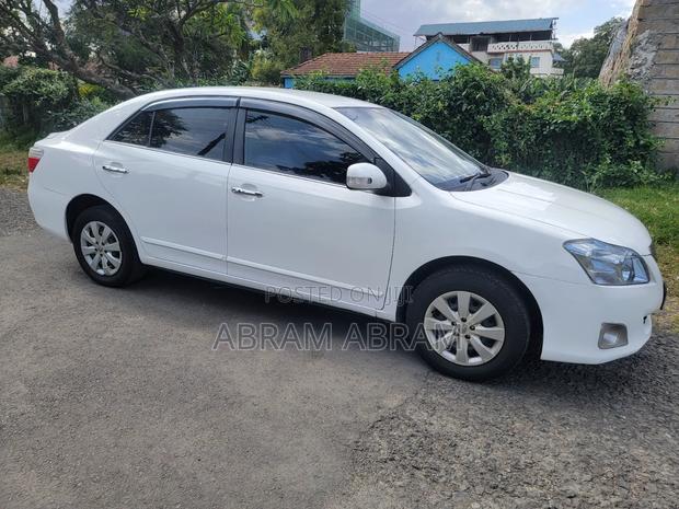 Toyota Premio 2009 White