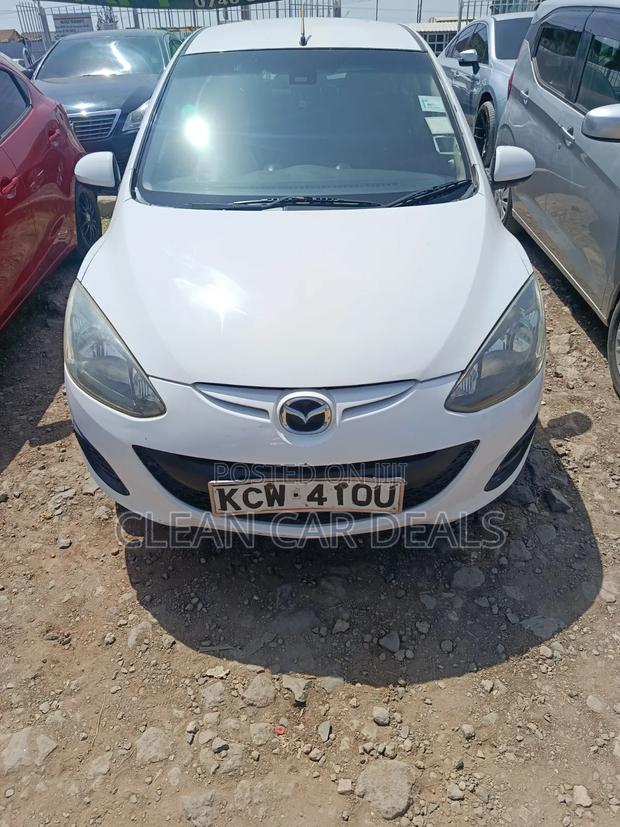 Mazda Demio 2012