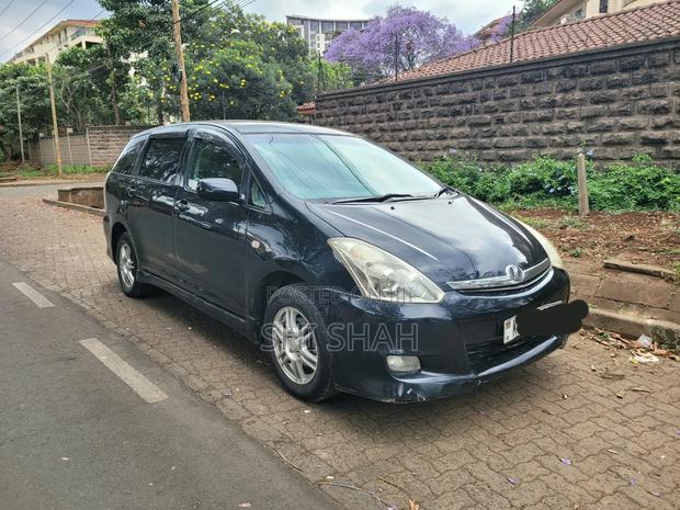 Toyota Wish 2010 Black