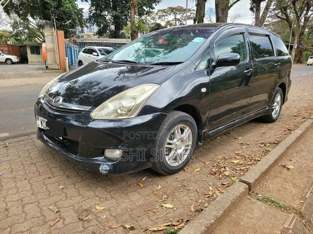 Toyota Wish 2010 Black