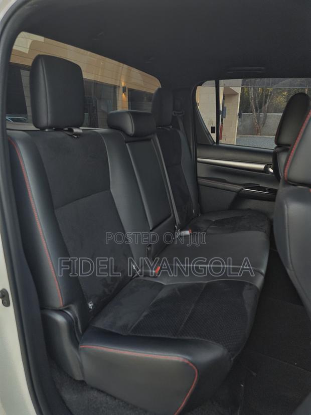 Toyota Hilux Revo Double Cab Deisel 2.4 AWD 2022 White