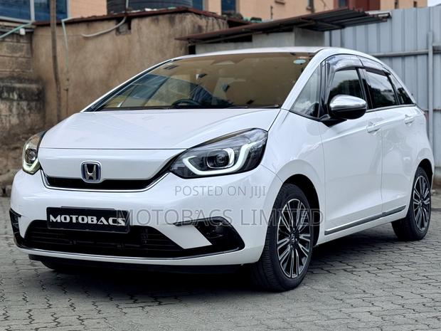 Honda Fit 2020 Pearl
