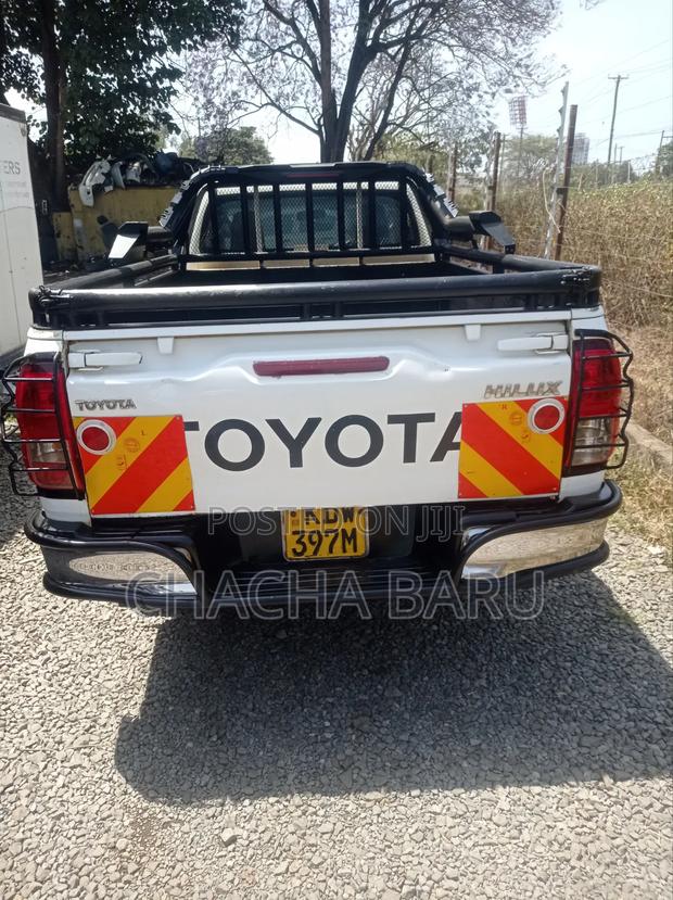 Toyota Hilux Revo Single Cab Deisel 2.4 RWD 2018 White